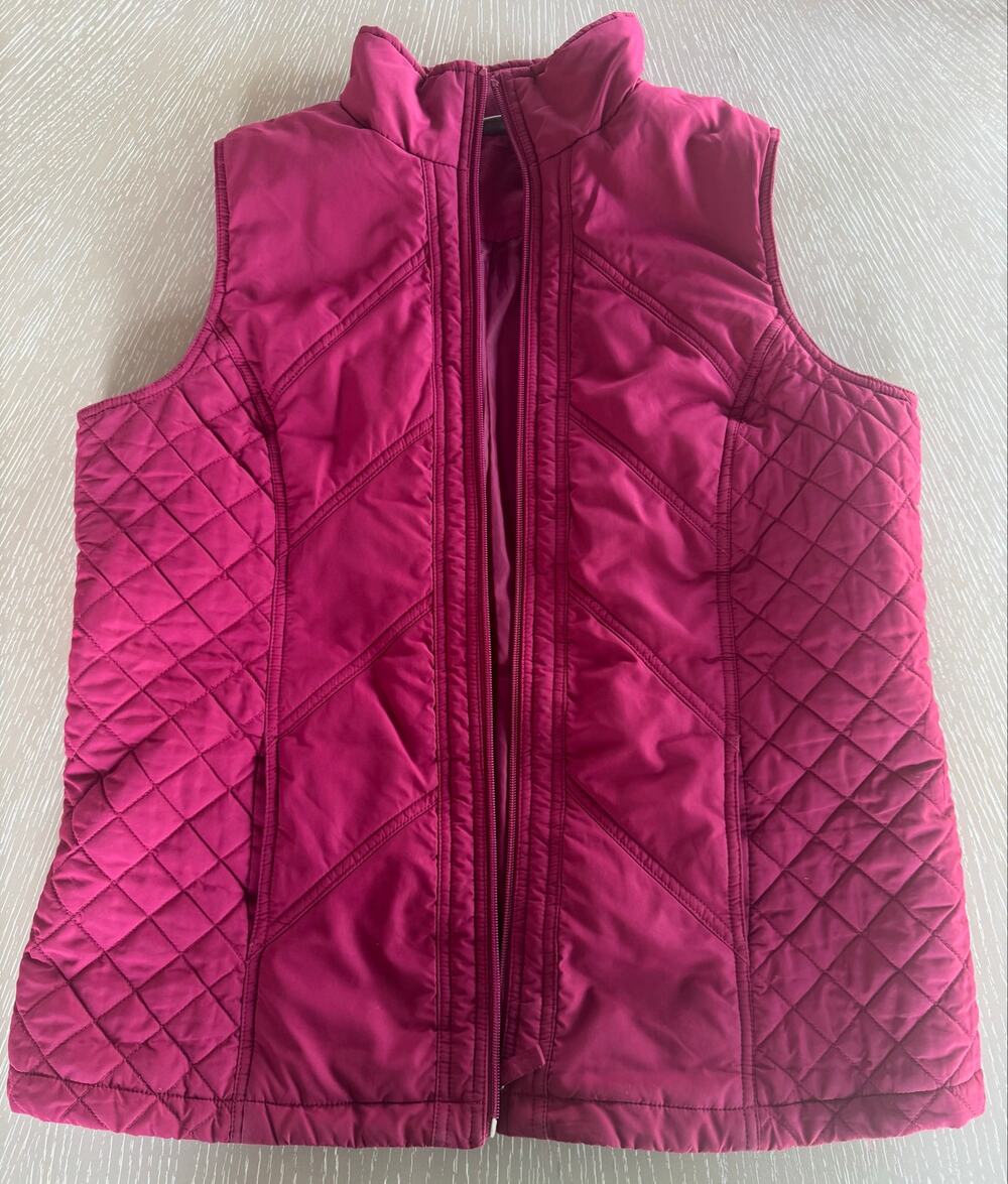 Sport Savvy Quilted Full Zip Puffer Vest Magenta Berry Pink Women's SizeMedium M
